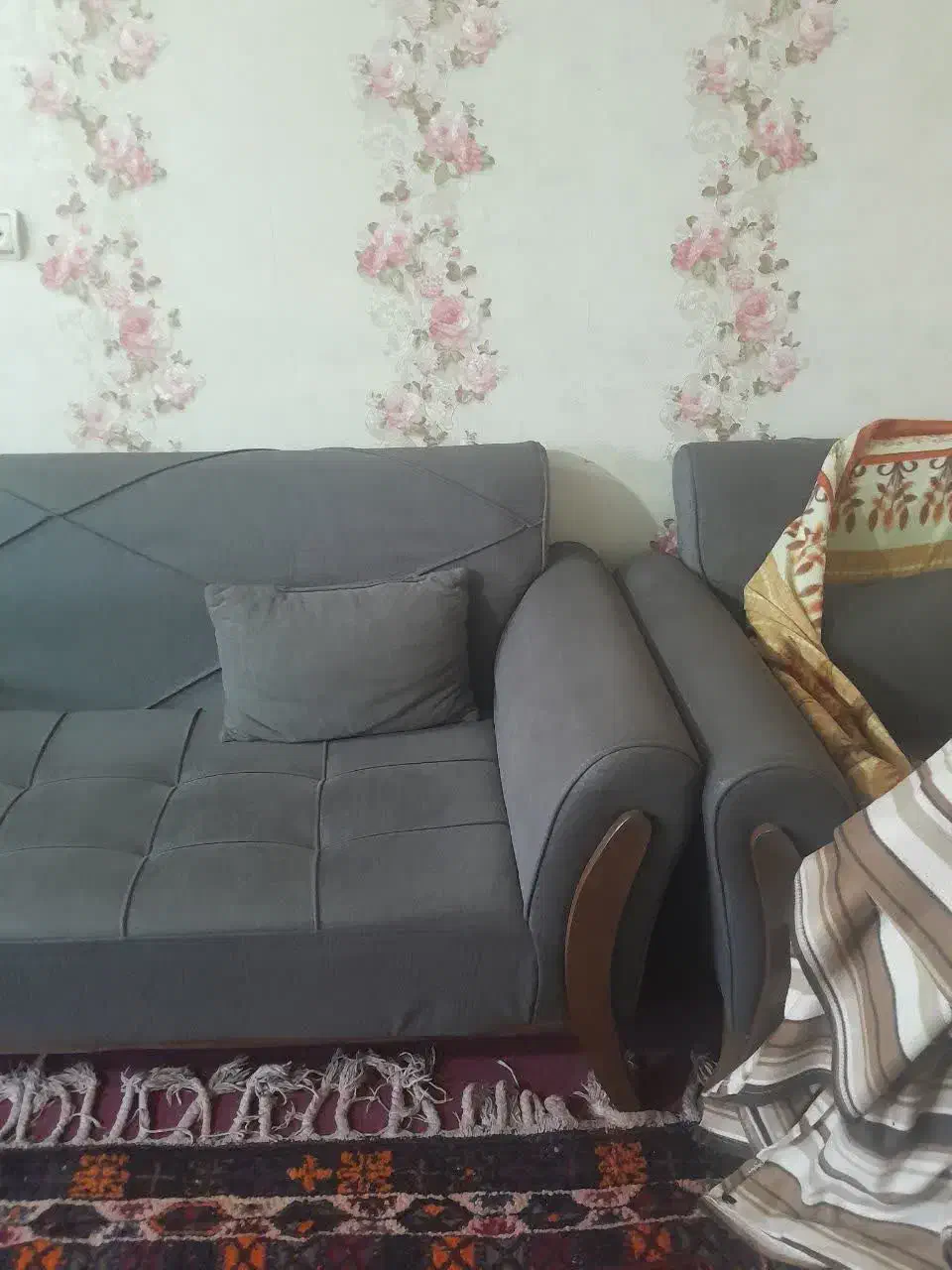 مبلمان|مبلمان خانگی و میز عسلی|ماهان, |دیوار