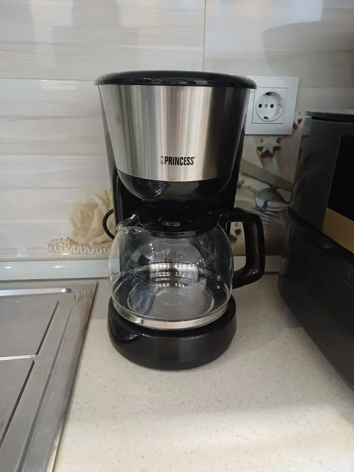 لوازم برقی|آبمیوه‌گیر و آب‌مرکبات‌گیر|قم, سراجه (۱۵ خرداد)|دیوار