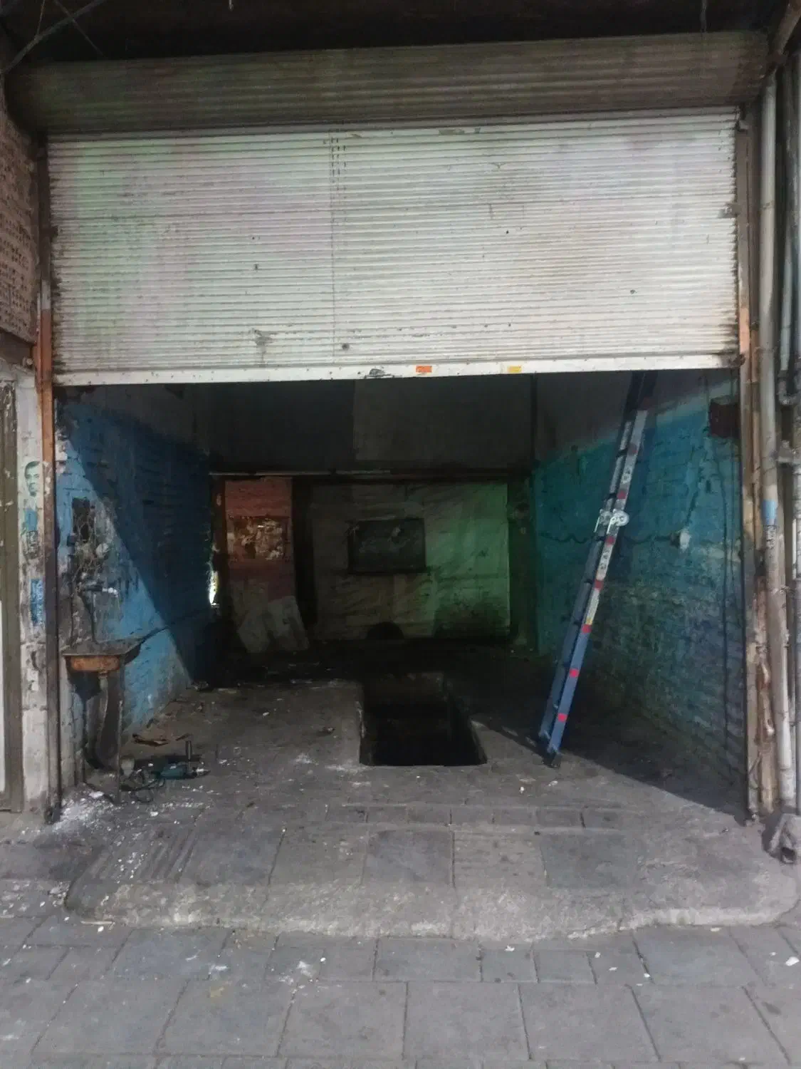 مغازه با چال سرویس،بالکن سرویس بهداشتی،روشویی|اجارهٔ مغازه و غرفه|گلستان (تهران), |دیوار