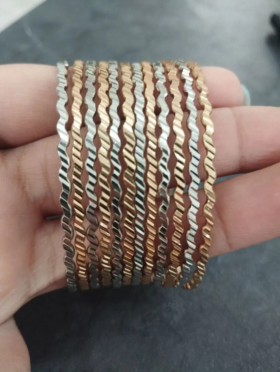 النگو|بدلیجات|قرچک, پویینک|دیوار