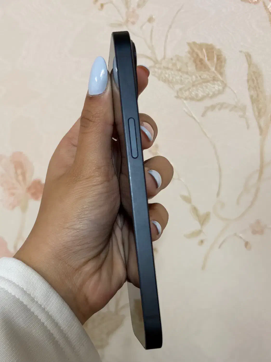 ایفون ۱۳ نرمال|موبایل|بوشهر, |دیوار