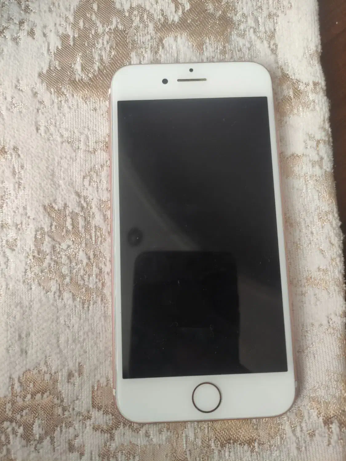 اپل iPhone 7 با حافظهٔ ۱۲۸ گیگابایت|موبایل|تهران, باشگاه نفت|دیوار
