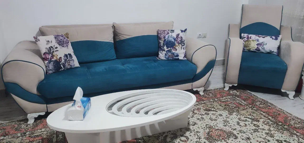 مبل راحتی ۸ نفره تمیز و شیک|مبلمان خانگی و میز عسلی|ماکو, |دیوار