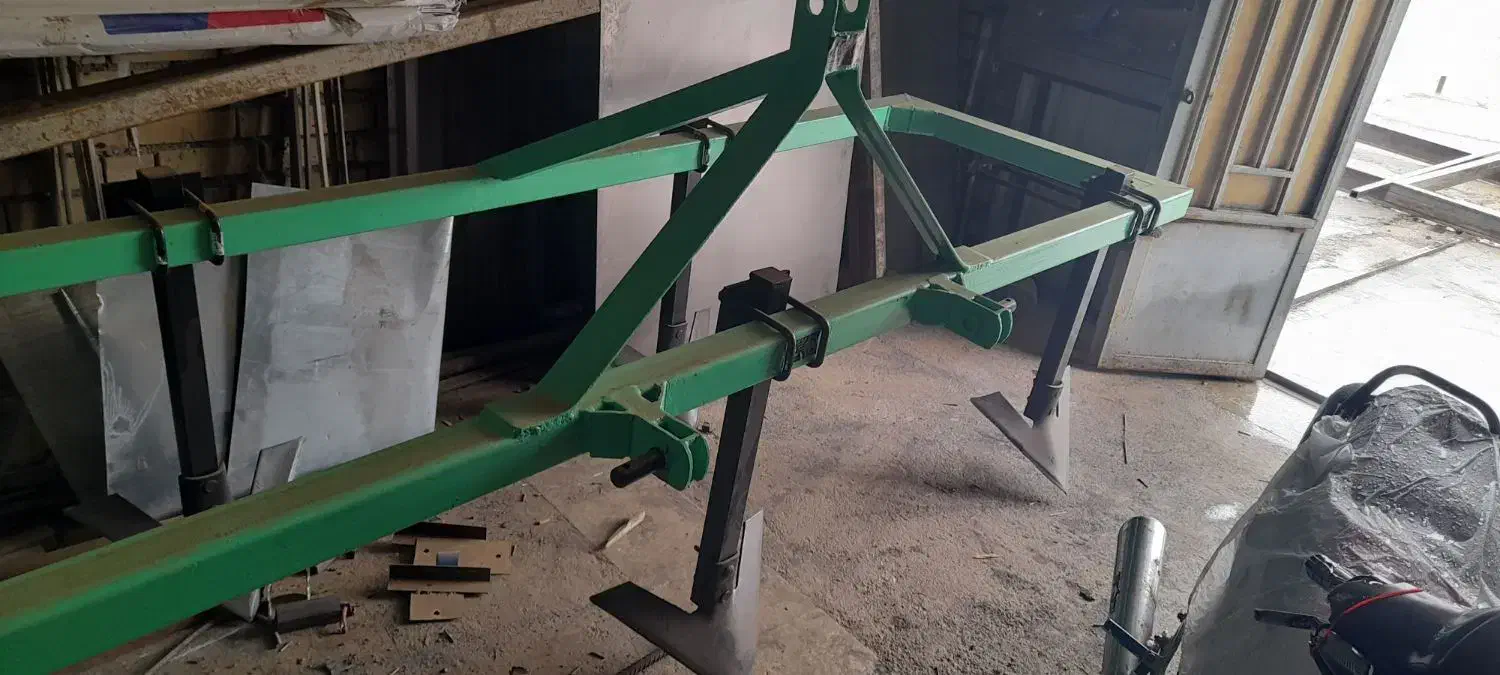 شیارزن کشاورزی ۵خط|ماشینآلات صنعتی|بروجن, |دیوار