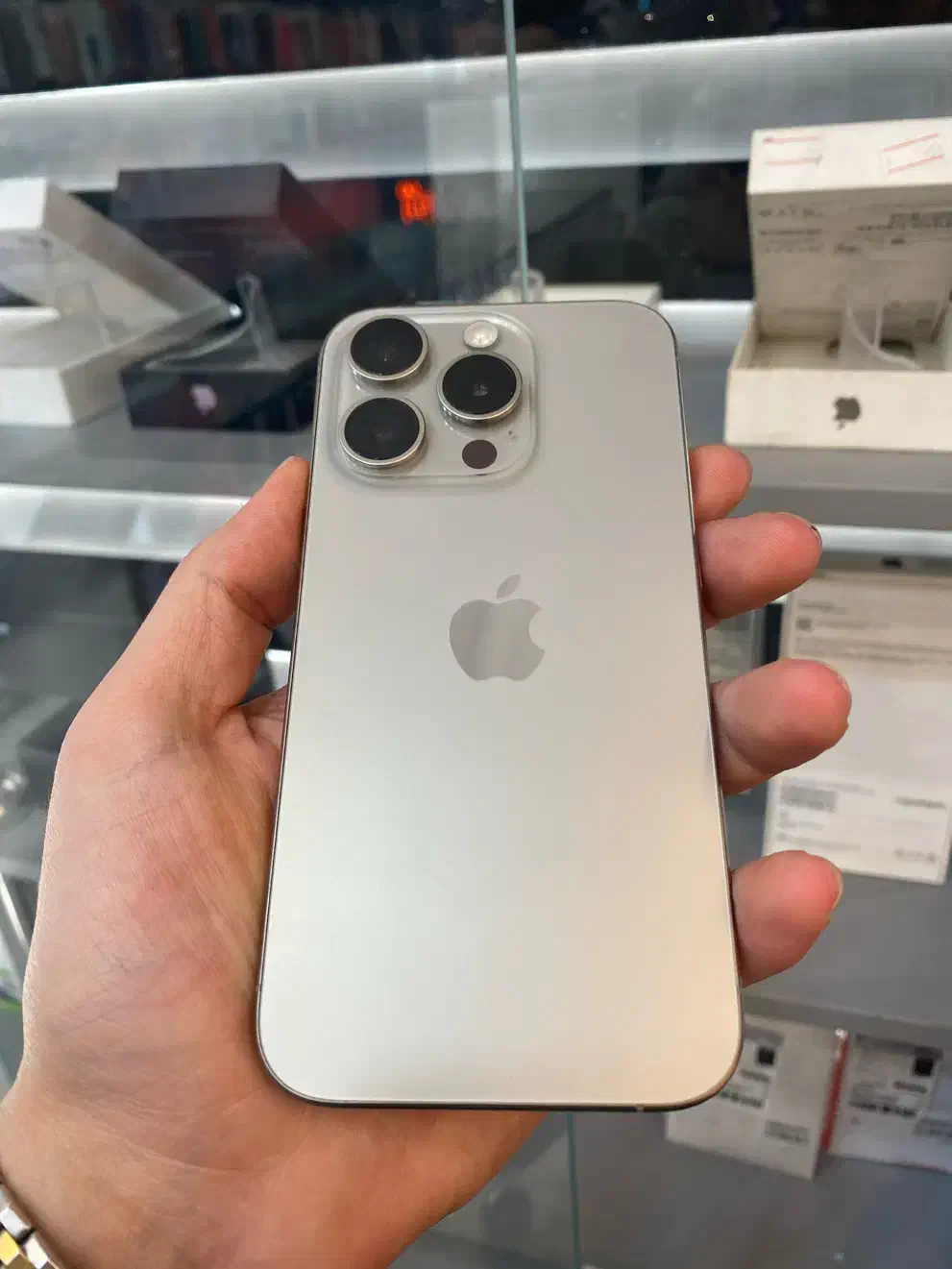 iphone 15 pro 256 CHA|موبایل|مشهد, بهشت|دیوار