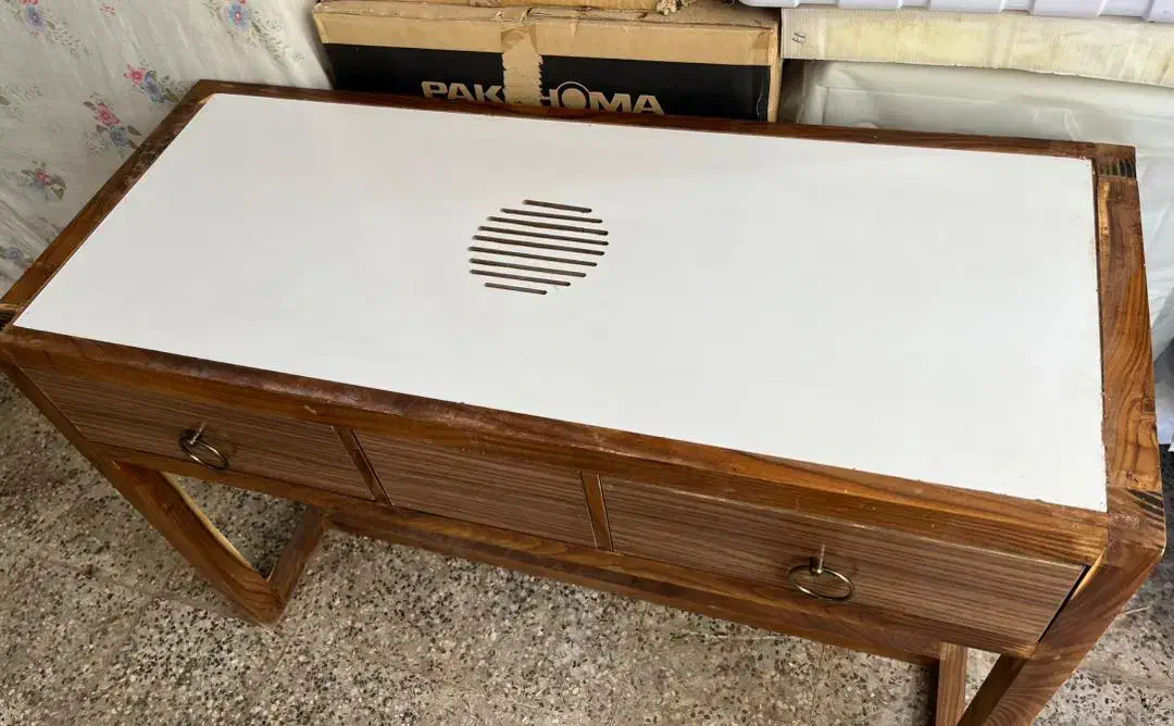 میز|میز تحریر و کامپیوتر|یزد, |دیوار