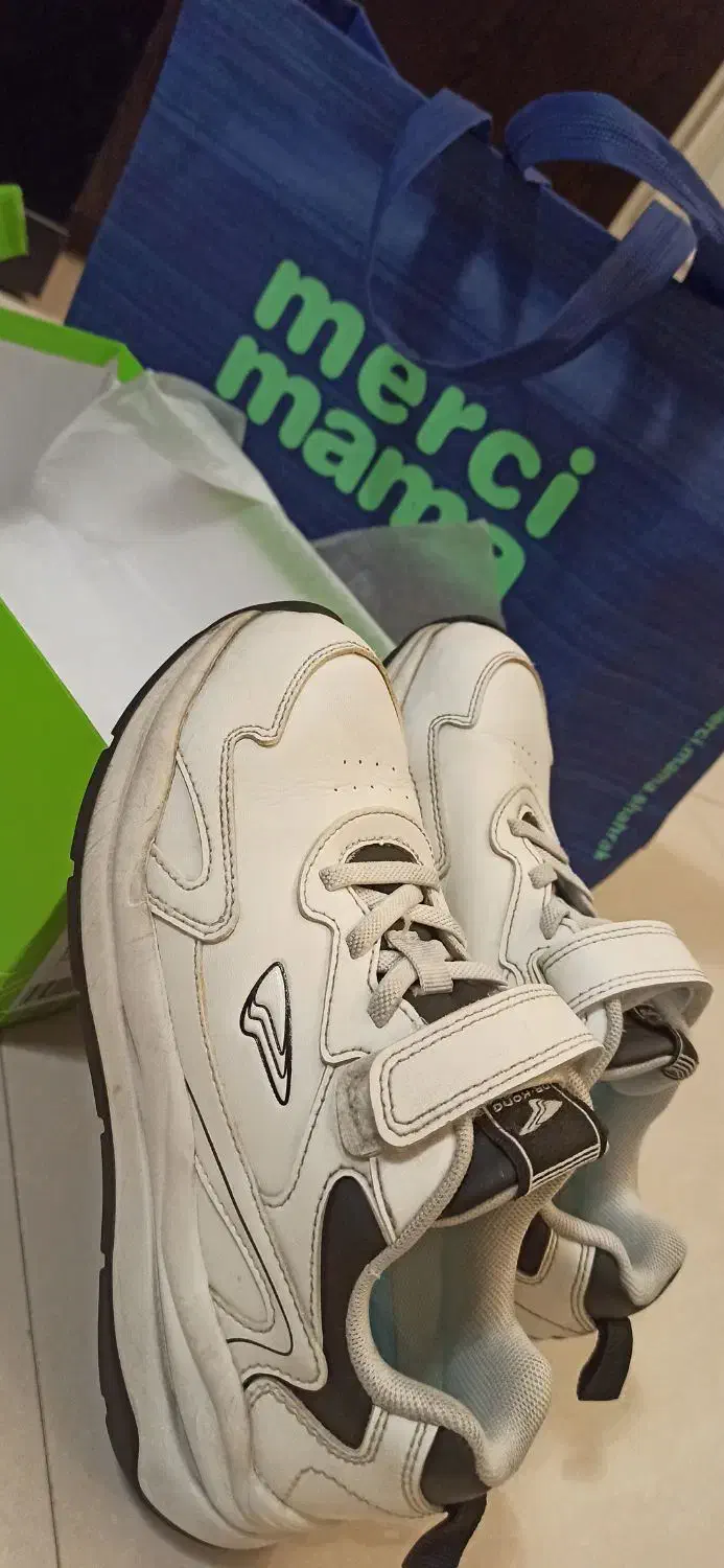 کفش پسرانه دکتر کنگ سایز ۳۵|کیف، کفش، کمربند|تهران, شهرک غرب|دیوار