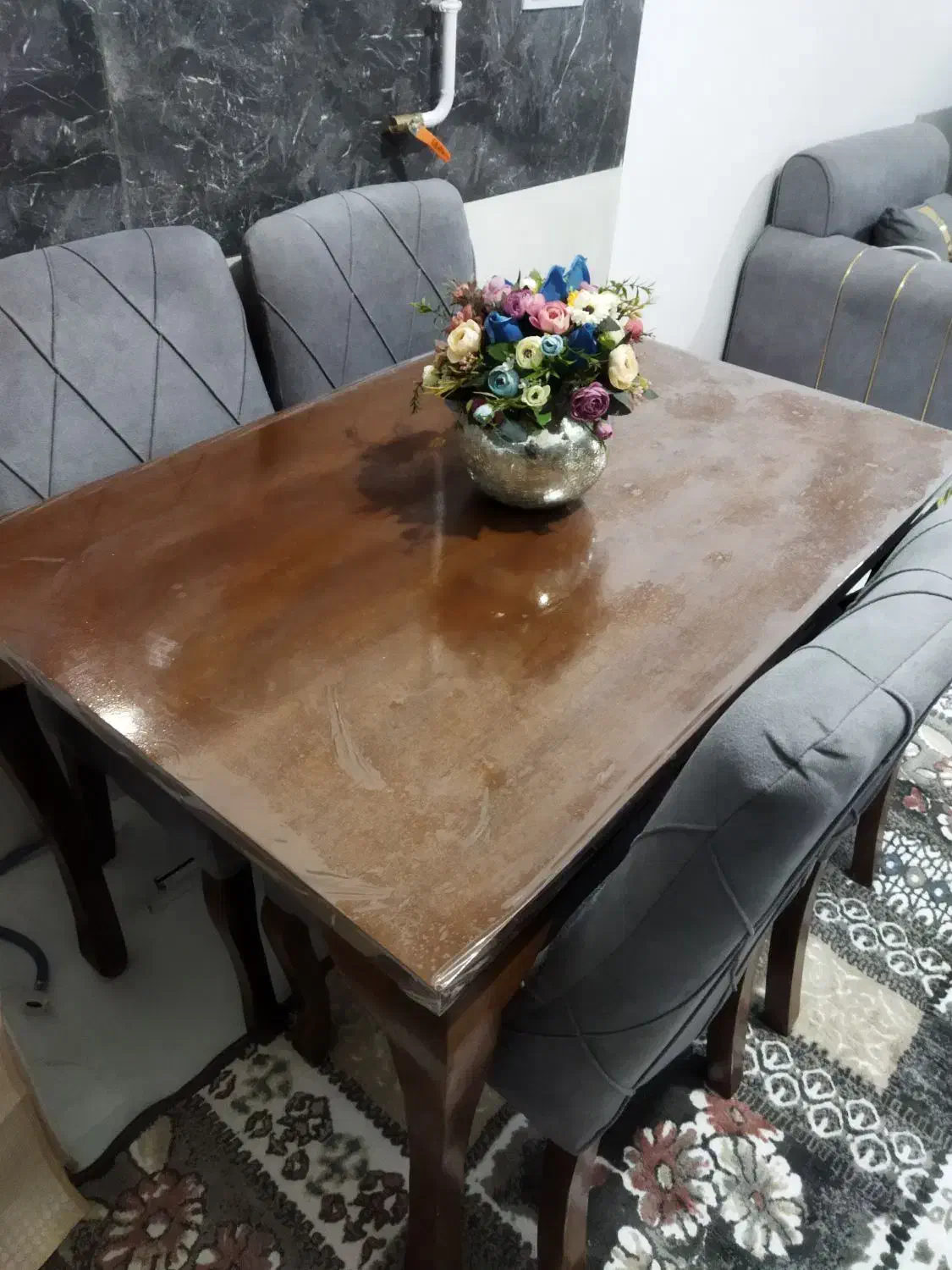 در حد نو|میز و صندلی غذاخوری|ابهر, |دیوار