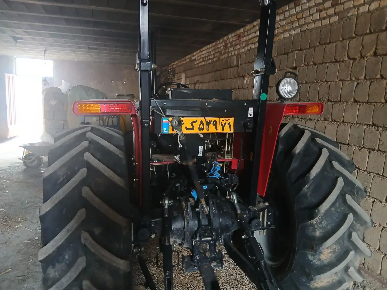 ترکتور۴سیلندر جفت سوپردار|خودرو سنگین|شهرکرد, |دیوار