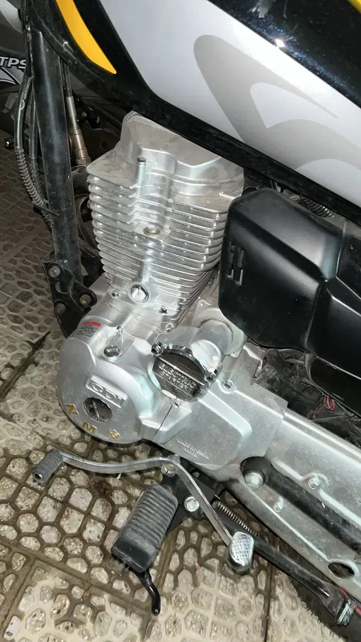 پرواز۲۰۰|موتورسیکلت|اصفهان, گرکان|دیوار