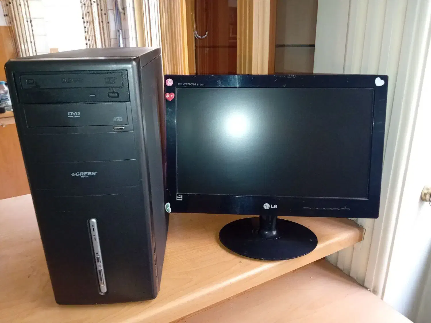 کیس و مانیتور 19 LED رم 8 هارد ssd گرافیک GT640|رایانه رومیزی|تهران, پرستار|دیوار