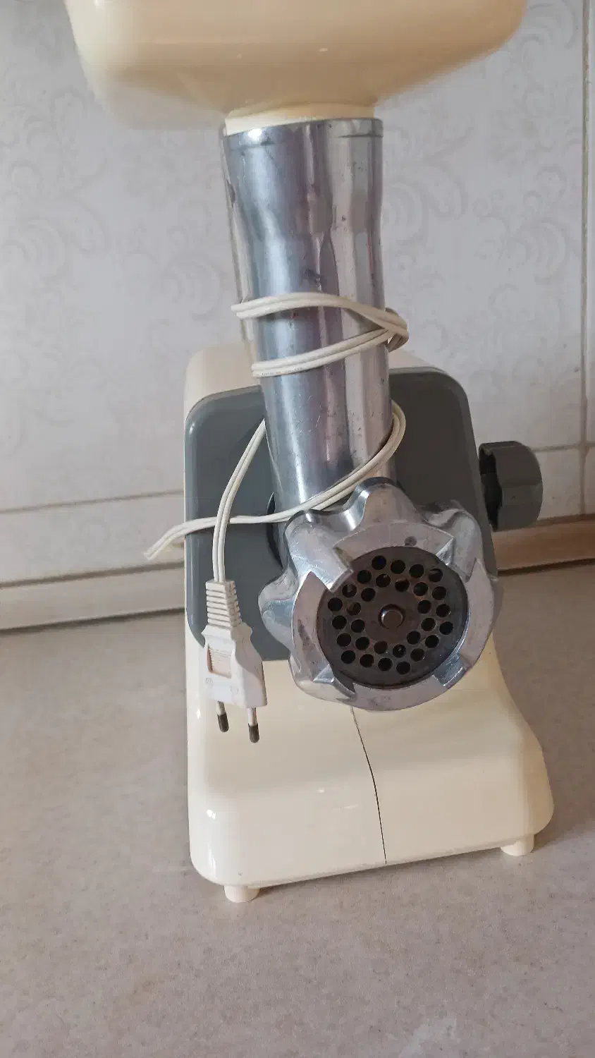 چرخ گوشت وفرش|فرش|مهربان, |دیوار