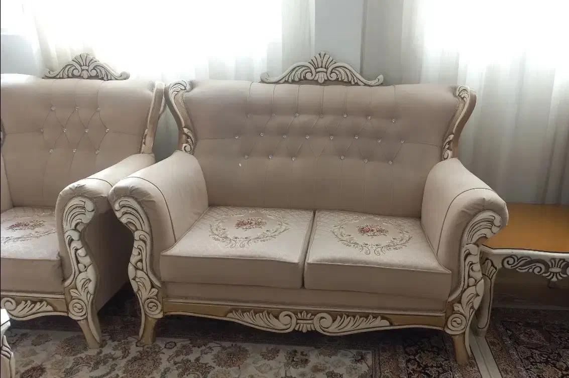 مبل ۷نفره|مبلمان خانگی و میز عسلی|مشهد, رضاییه|دیوار