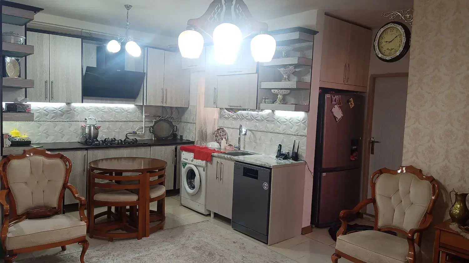 فروش تک خواب|فروش آپارتمان|هشتگرد, شهرک پارسیان|دیوار