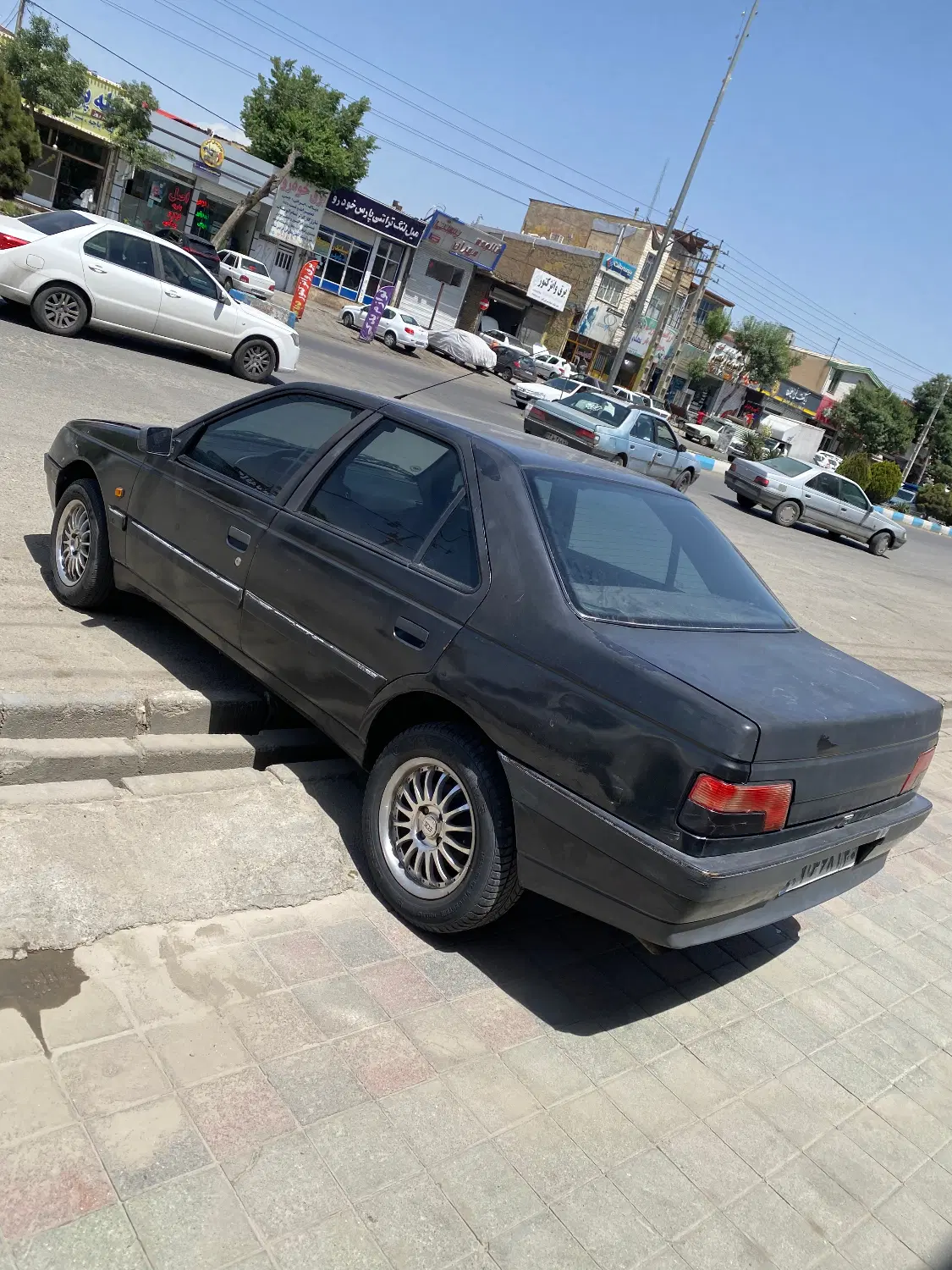 ۴۰۵ مدل ۸۲|خودرو سواری و وانت|هشتگرد, تهران دشت|دیوار