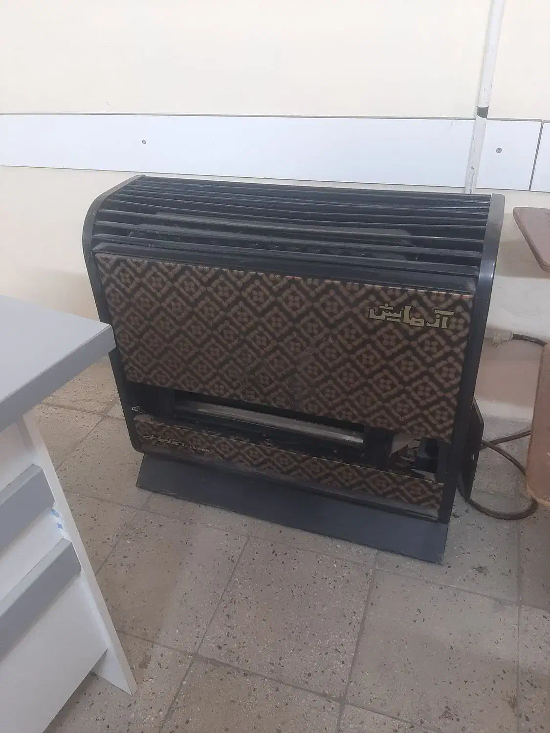 بخاری|بخاری، هیتر، شومینه|تاکستان, |دیوار