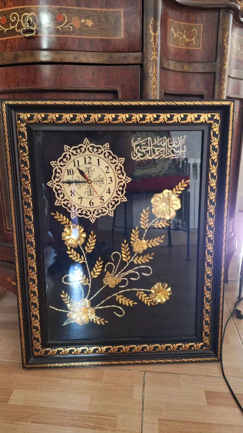 میز آرایش و لوستر و ساعت دیواری و آواژور|بوفه، ویترین، کنسول|شیراز, عفیفآباد|دیوار