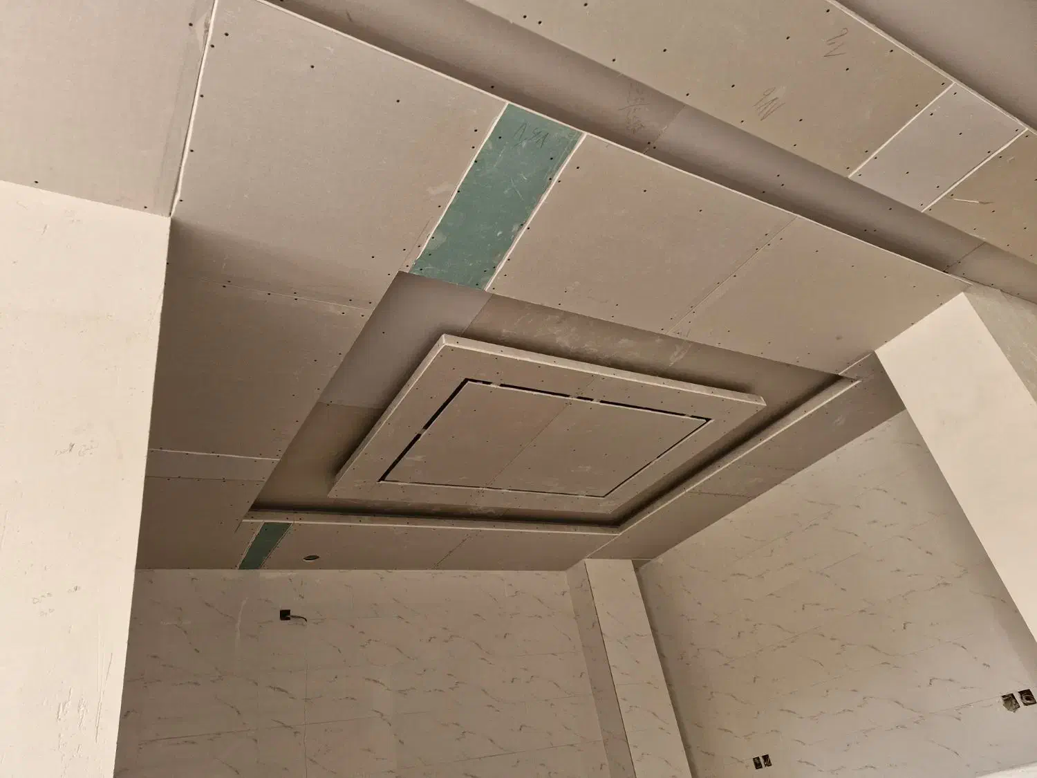 نیازمند شاگرد ساده برای کناف|استخدام معماری، عمران و ساختمانی|بوشهر, |دیوار