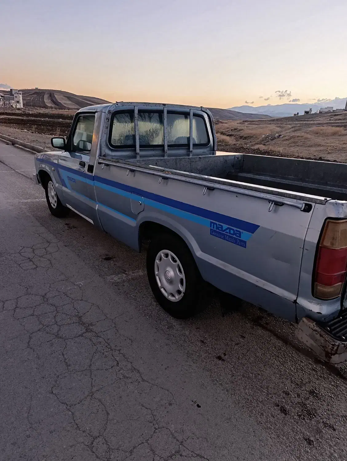 مزدا 2000|خودرو سواری و وانت|همدان, |دیوار