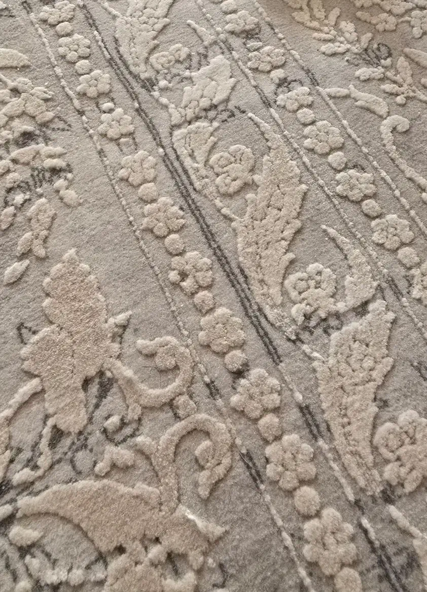 فروش یک تخته فرش ماشینی در حد نو|فرش|شیراز, میرزاکوچک خان|دیوار