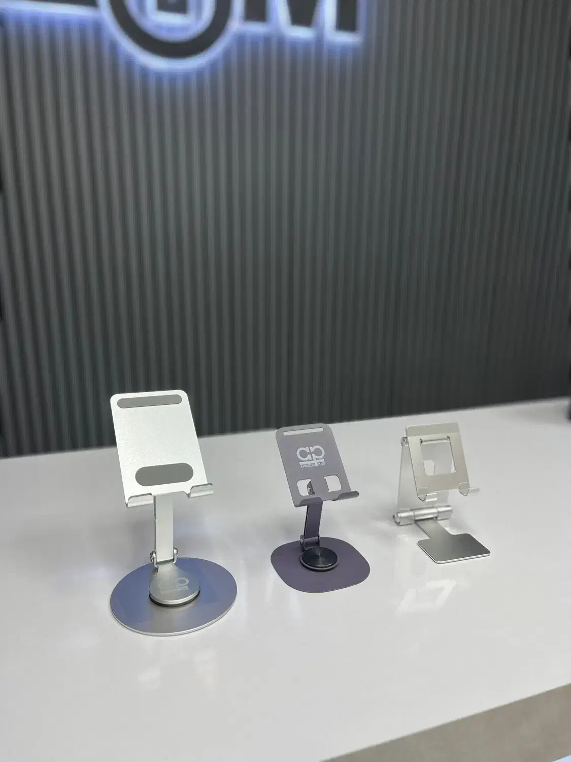 پایه موبایل و لپ تاپ|لوازم جانبی موبایل و تبلت|گنبد کاووس, |دیوار