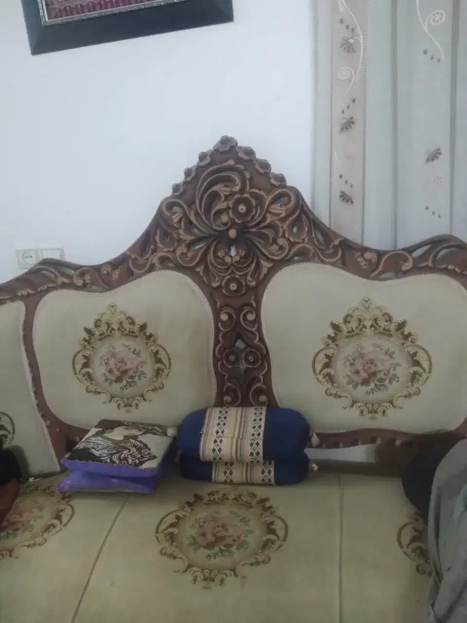 مبل 9 نفره|مبلمان خانگی و میز عسلی|قم, مهدیه|دیوار