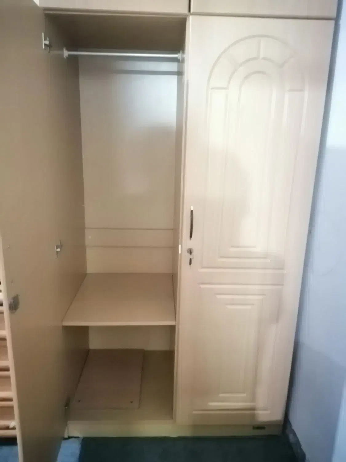 کمد لباسی با بدنه جنس ام دی اف ساخت مالزی|جاکفشی، کمد، دراور|بوشهر, |دیوار