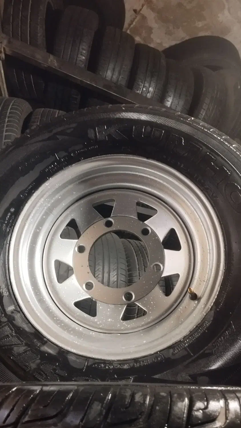 رینگ و لاستیک نیسان کاروان نیسان یدک کش جرثقیل|قطعات یدکی و لوازم جانبی|شهریار, کهنز|دیوار