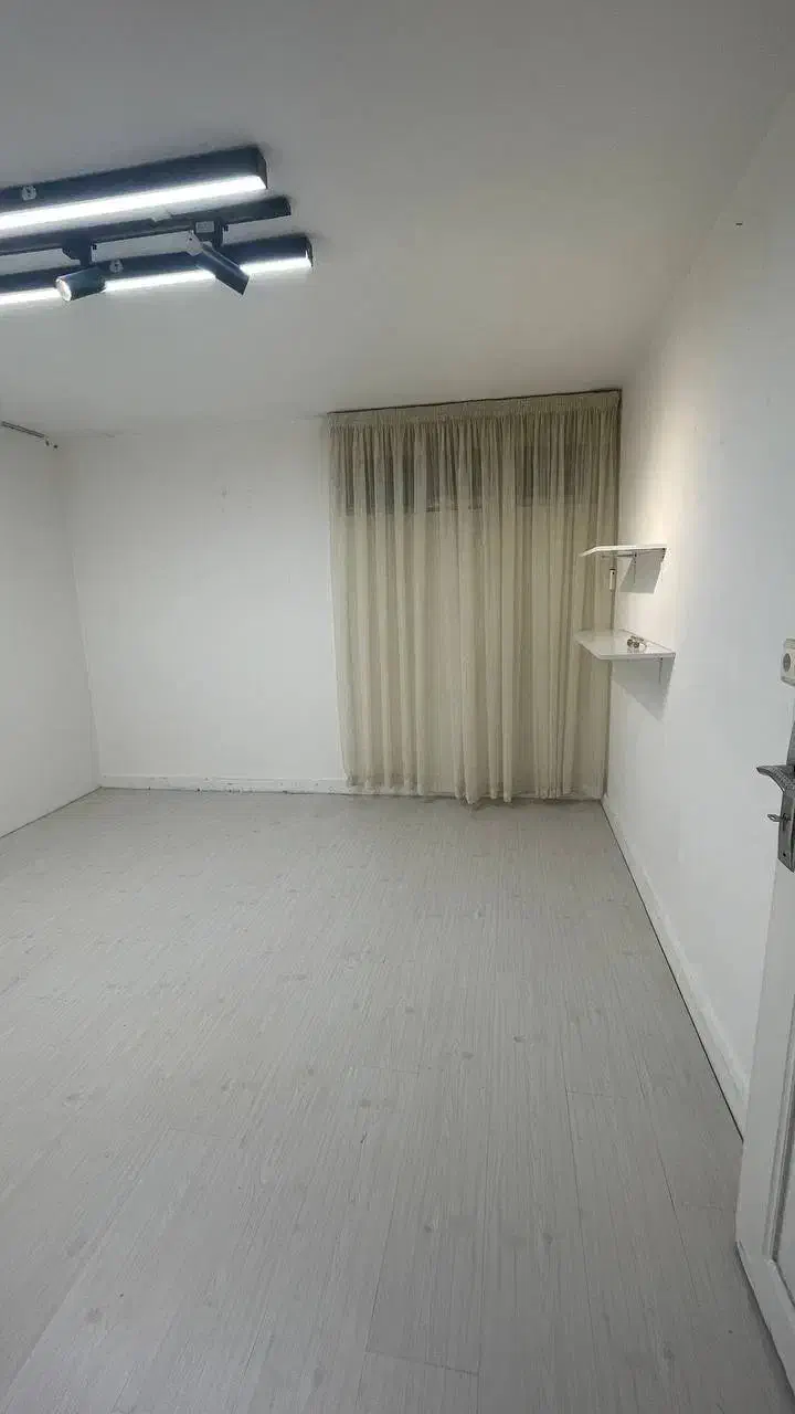 اجاره لاین‌ و اتاق در سالن زیبایی|اجارهٔ دفتر کار، اتاق اداری، مطب|مشهد, دانشجو|دیوار