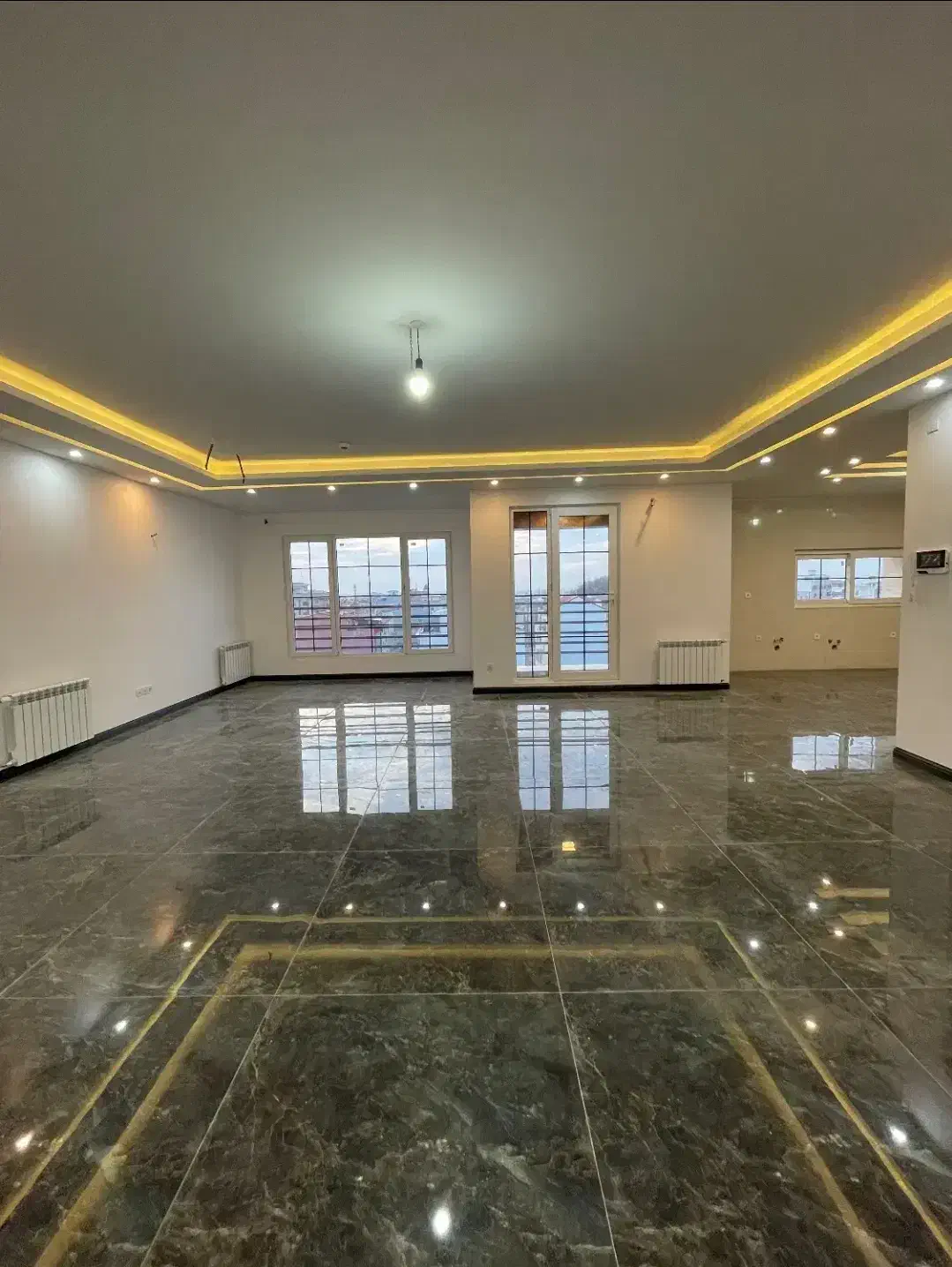 اجاره آپارتمان ۱۷۰ متری در حزین - طبقه آخر|اجارهٔ آپارتمان|لاهیجان, حزین|دیوار