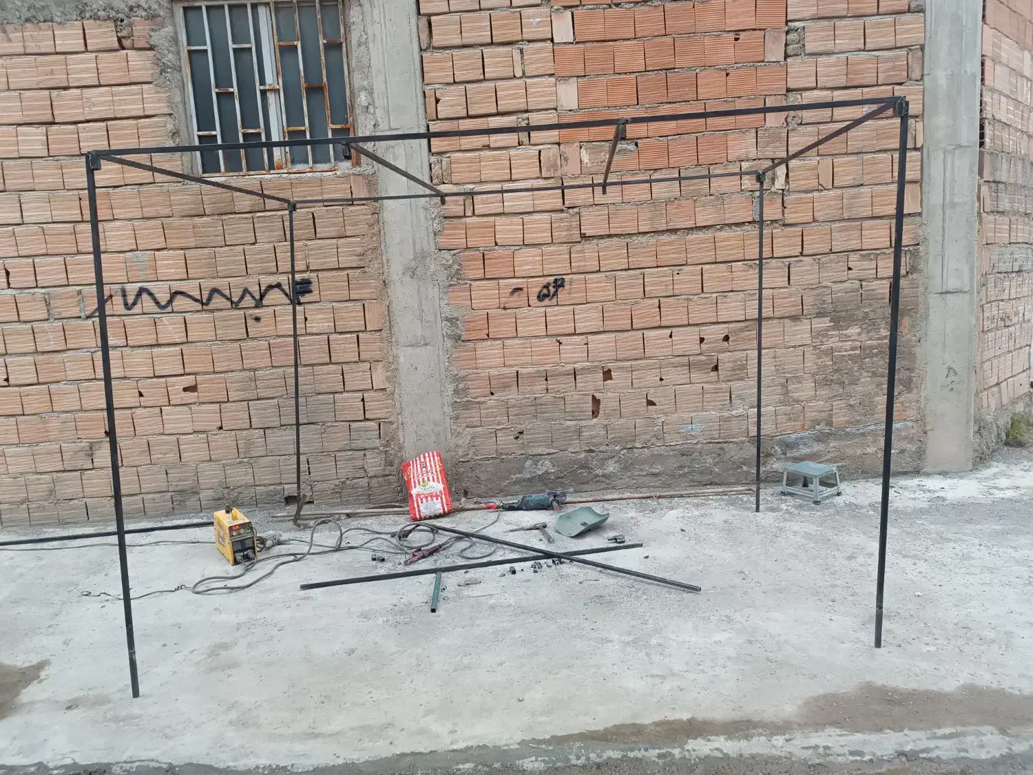 جوشکاری سیارآبگرمکن سایبان وغیره|خدمات پیشه و مهارت|فاضل آباد, |دیوار