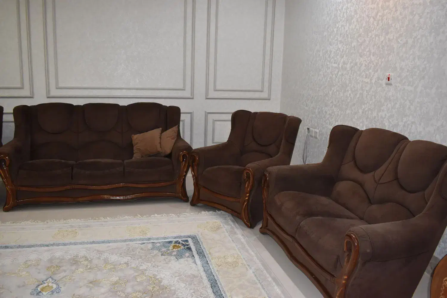 مبل|مبلمان خانگی و میز عسلی|جم, |دیوار