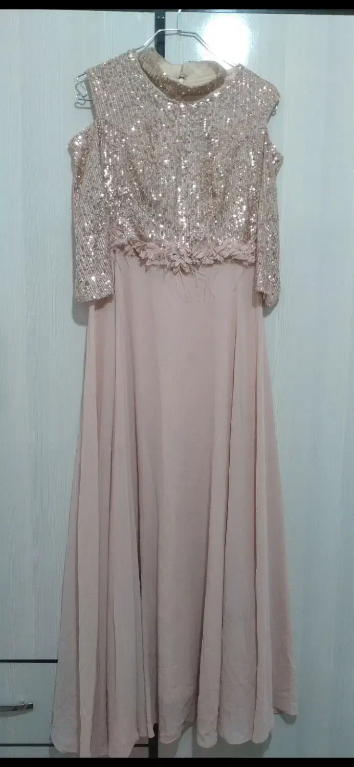 لباس مجلسی|لباس|خرمآباد, |دیوار