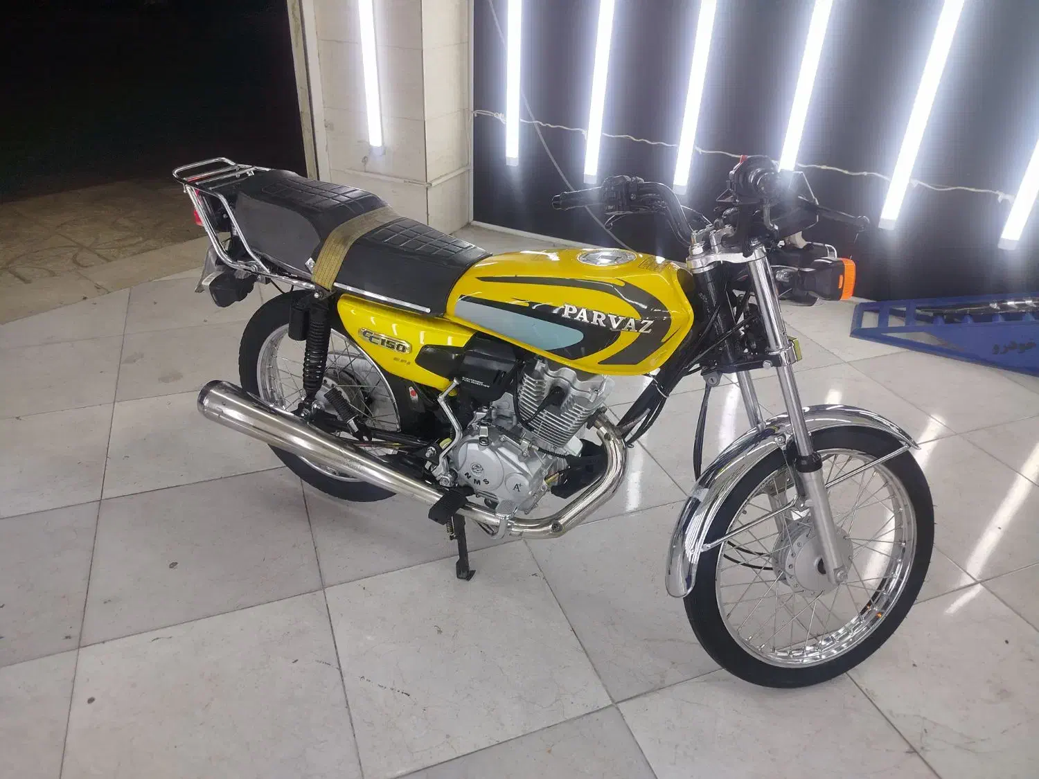 موتور ۱۵۰مدل ۴۰۳ فوقالعاده|موتورسیکلت|قرچک, میرزائی جنوبی|دیوار