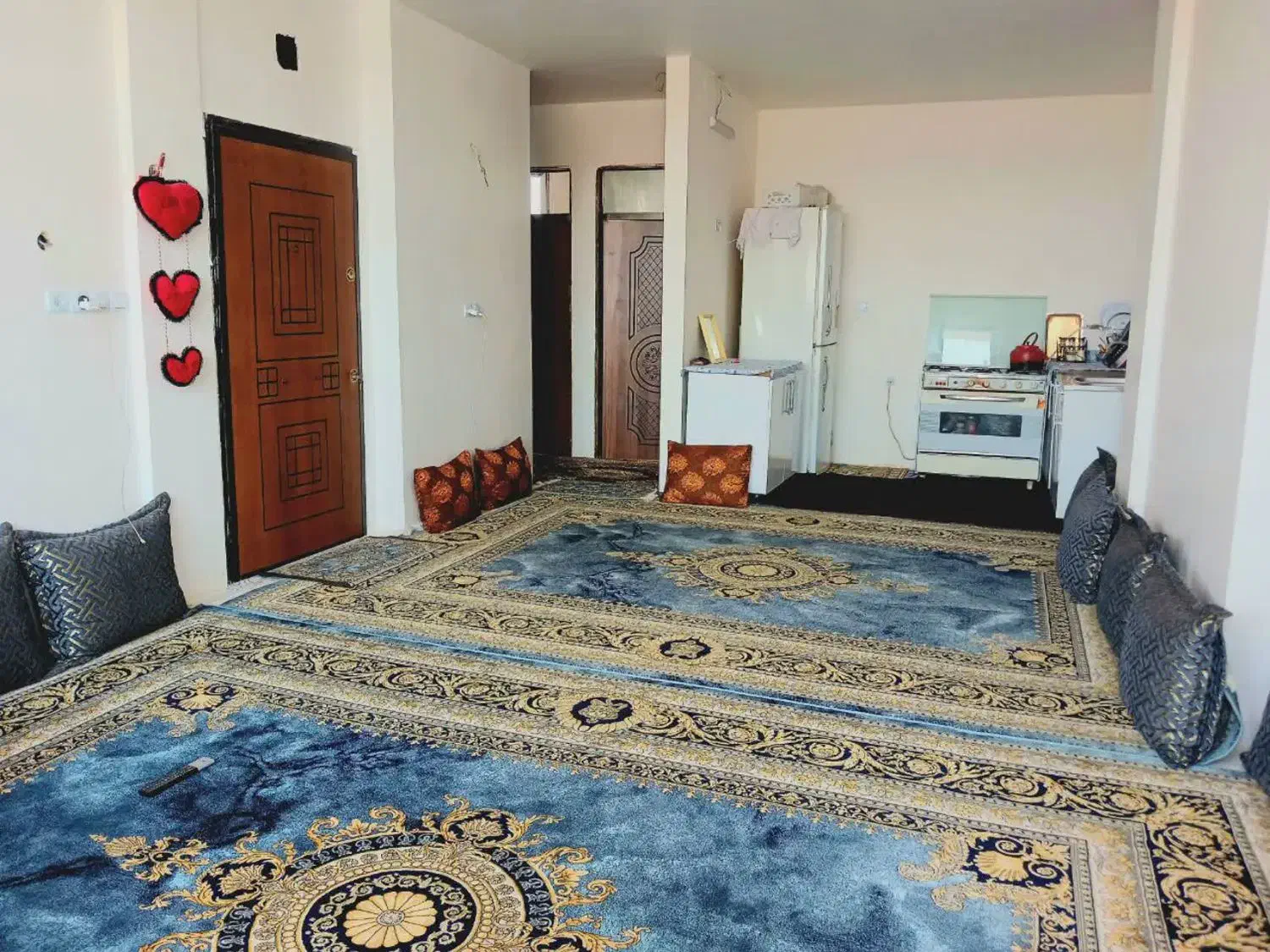 اجاره طبقه دوم دوخوابه|اجارهٔ آپارتمان|خمینی‌شهر, |دیوار