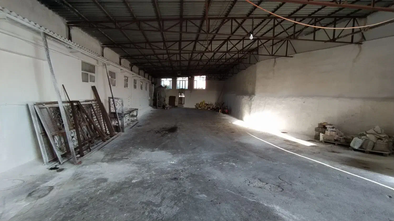 اجاره سالن|اجارهٔ دفتر صنعتی، کشاورزی، تجاری|اسکو, |دیوار