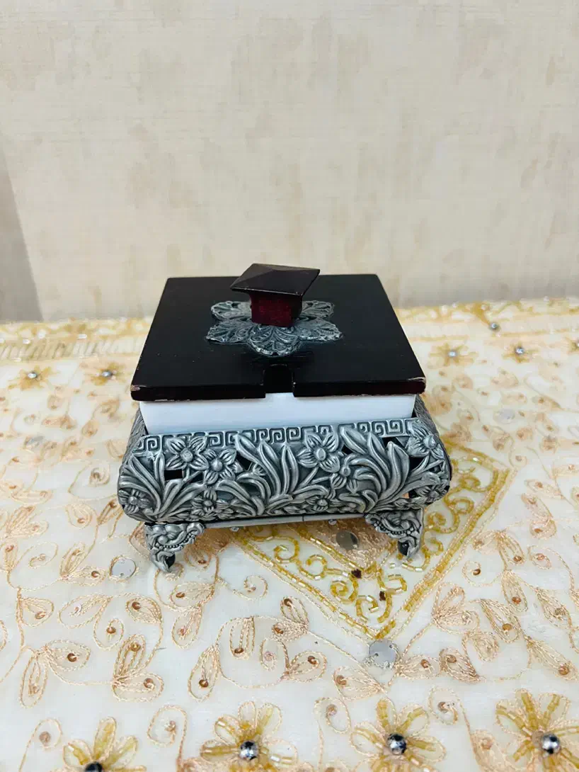 قندان پذیرایی|ظروف سرو و پذیرایی|رشت, پارک شهر|دیوار