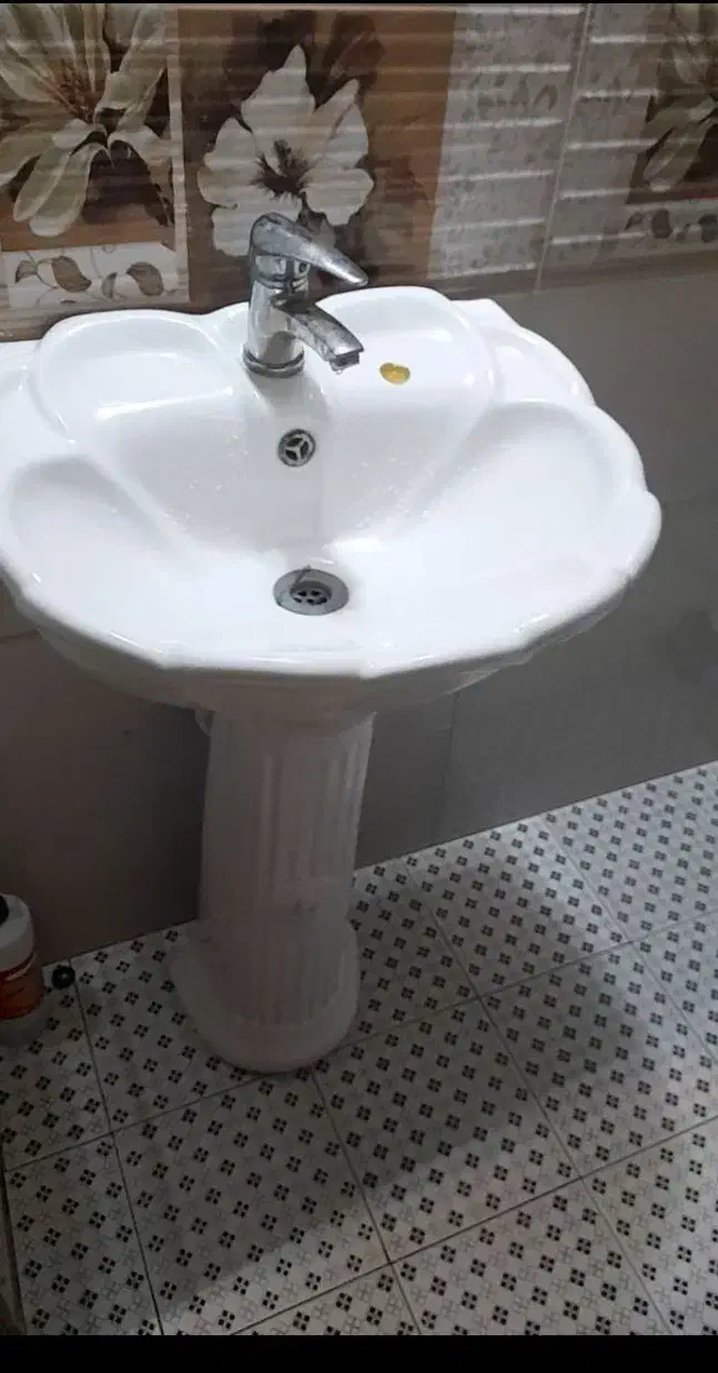 روشویی|لوازم سرویس بهداشتی|فلاورجان, |دیوار