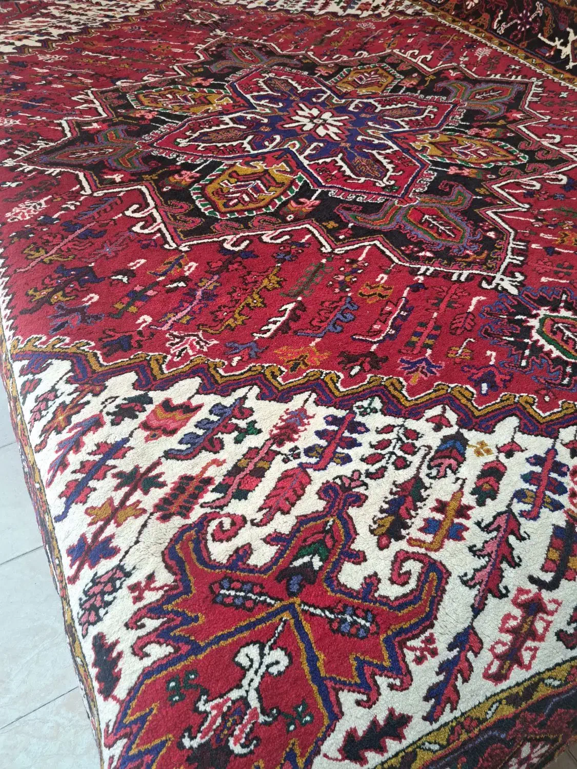 فرش نه متری|فرش|تبریز, |دیوار