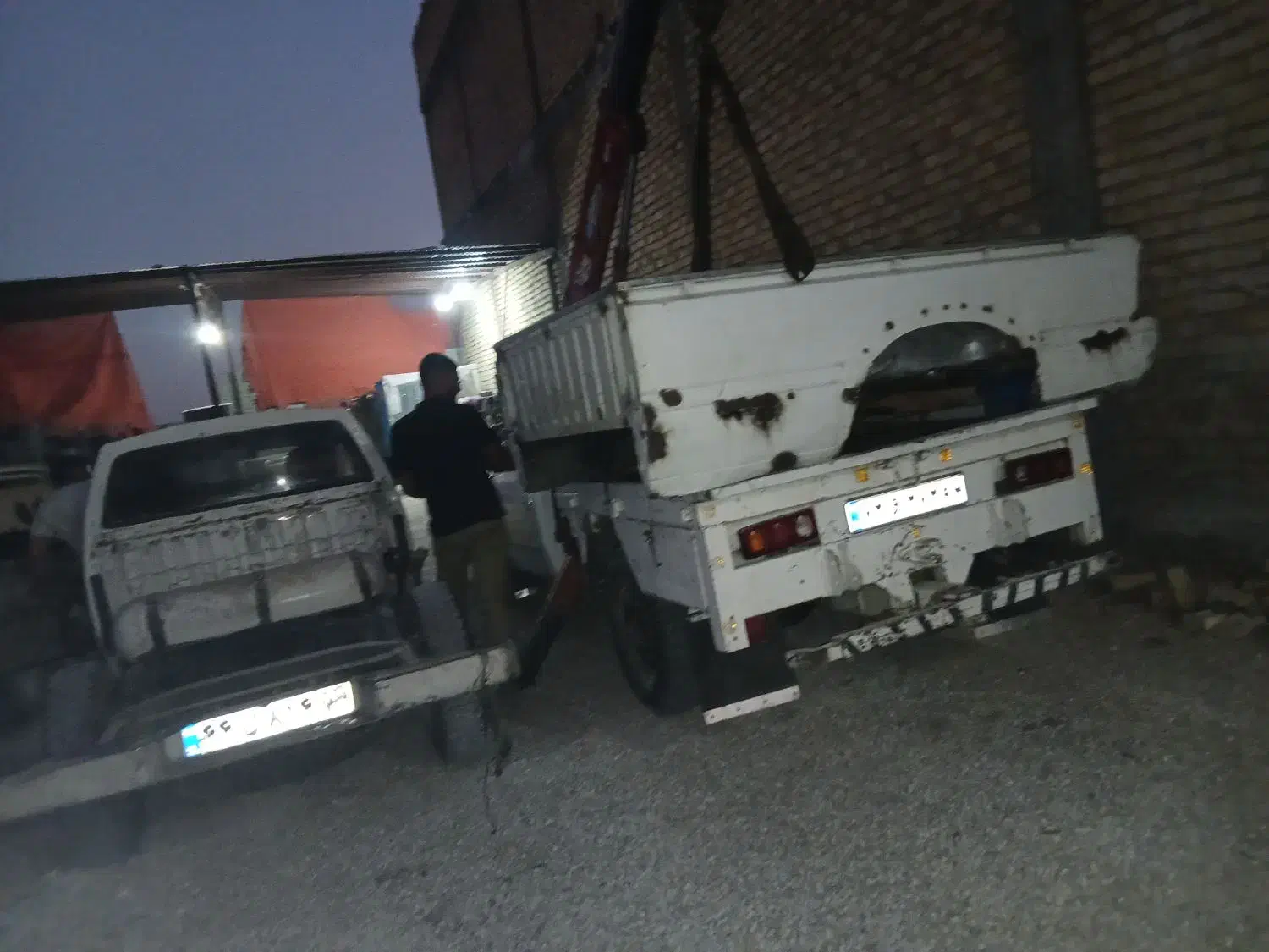 جوشکاری و بازسازی  انواع حوضی نیسان وشاسی و...|خدمات پیشه و مهارت|مرودشت, شهرک مهدیه|دیوار