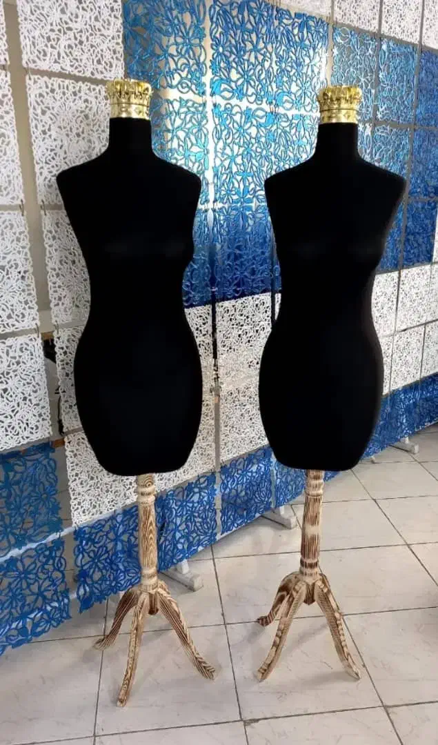 مانکن نیم تنه ومانند پا زیر قیمت|فروشگاه و مغازه|بندرعباس, |دیوار