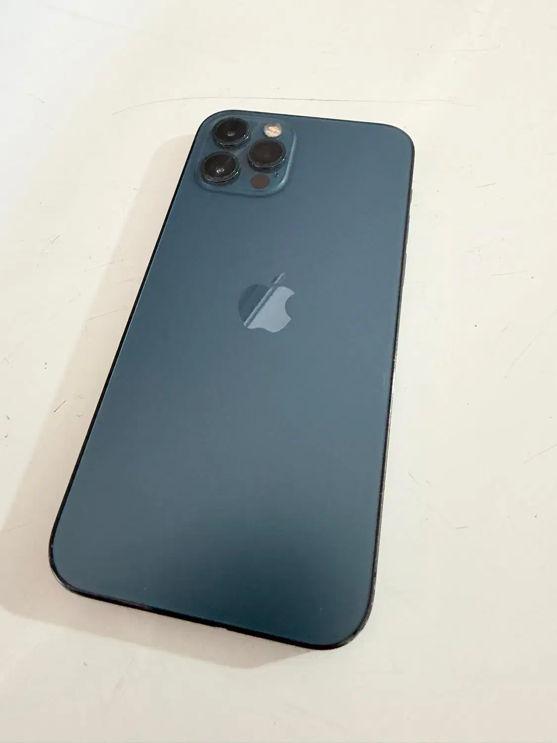 آیفون ۱۲ پرو|موبایل|قم, بنیاد|دیوار