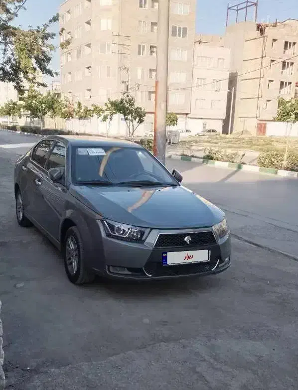 دنا پلاس مدل 99 بسیار تمیز بدون خط خش در حد صفر|خودرو سواری و وانت|مشهد, حضرت حجت|دیوار