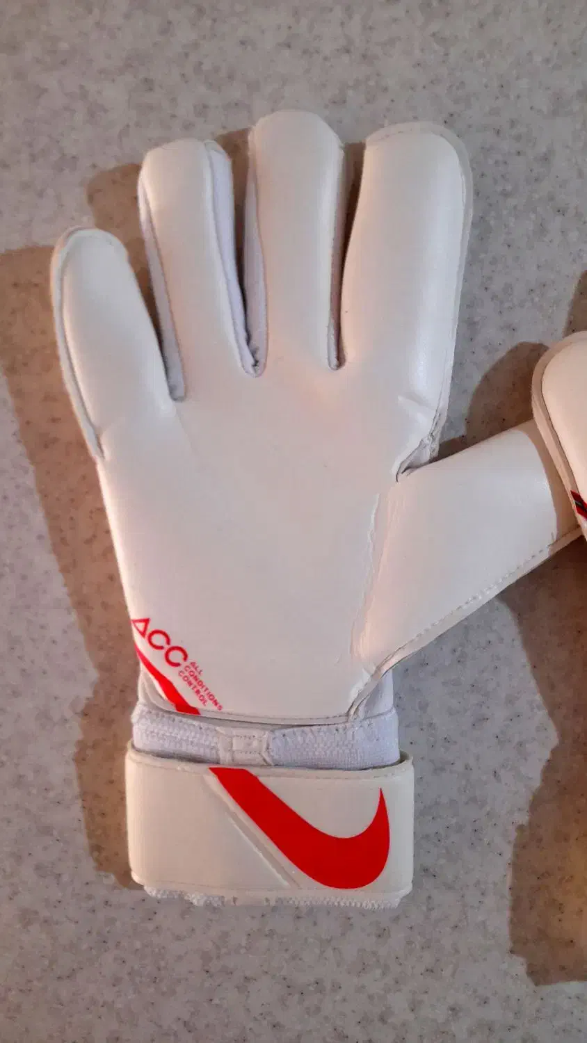 دستکش دروازه بانی اورجینال حرفه ای نایک سایز ۹|ورزشهای توپی|آبیک, |دیوار