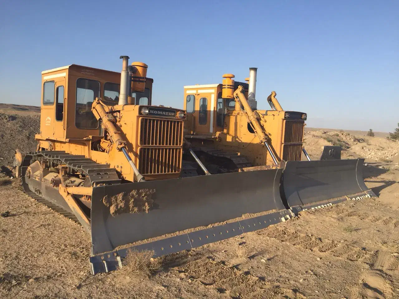 بلدوزر|خدمات حمل و نقل|بیرجند, |دیوار