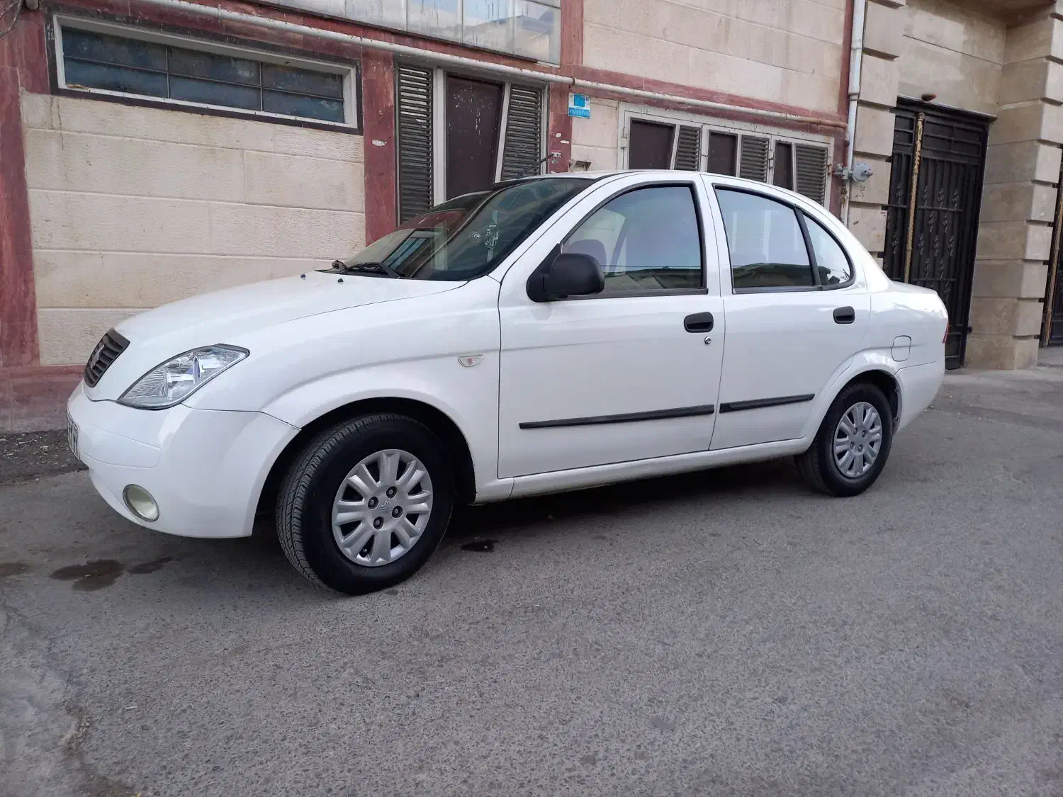 تیبا 1 صندوقدار EX مدل 99|خودرو سواری و وانت|بروجرد, |دیوار