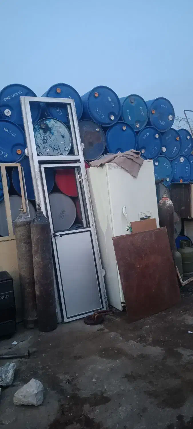 مرکز خریدوفروش آهن آلات مصرفی|خدمات پیشه و مهارت|گیلان غرب, |دیوار