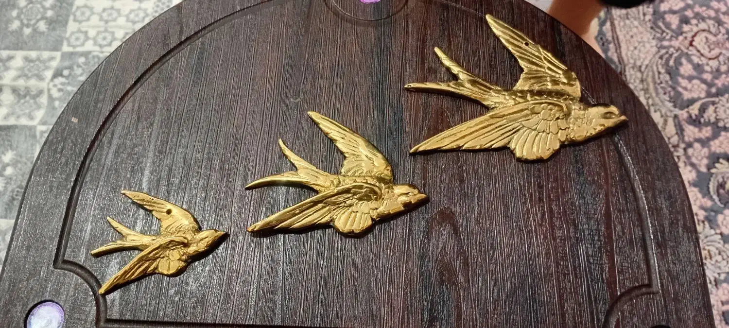 پرستوبرنجی|مجسمه، تندیس، ماکت|قرچک, پویینک|دیوار