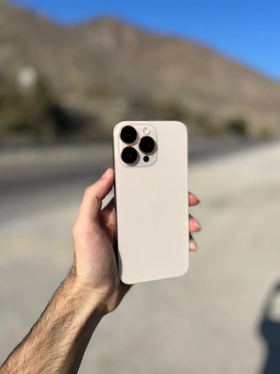 ۱۶ پرومکس باطری ۹۷ در حد|موبایل|ساری, |دیوار