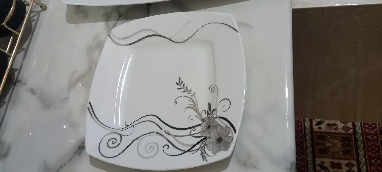 ظروف چینی در حد|ظروف سرو و پذیرایی|اراک, |دیوار